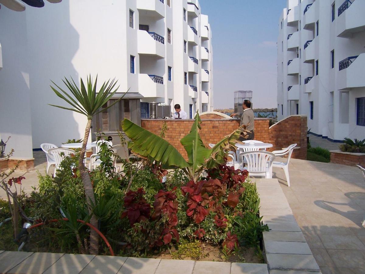 Fayed Beach Resort Exterior foto